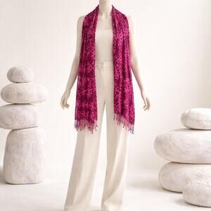 Pink leopard print scarf with